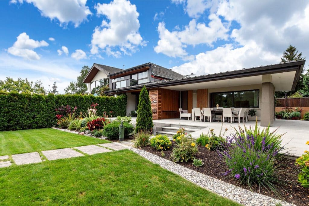Création et entretien de jardin à Draguignan par Saint Martin Paysages
