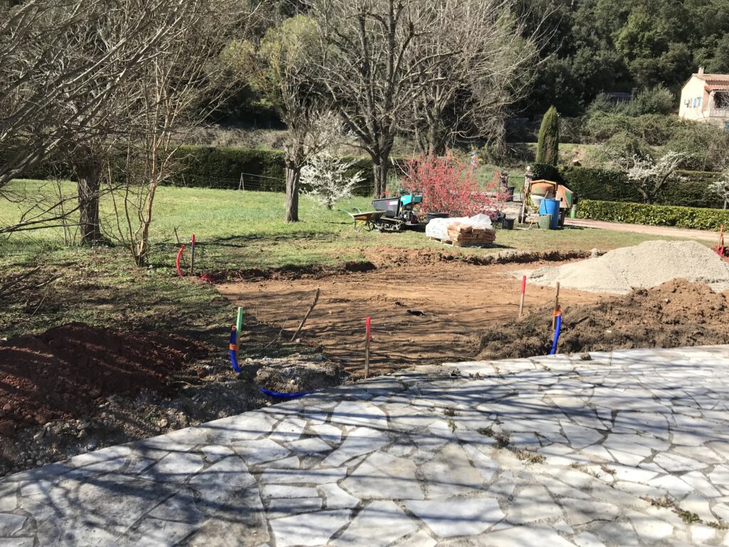 Création et entretien d’espaces verts par Saint Martin Paysages, jardinier paysagiste dans le Var